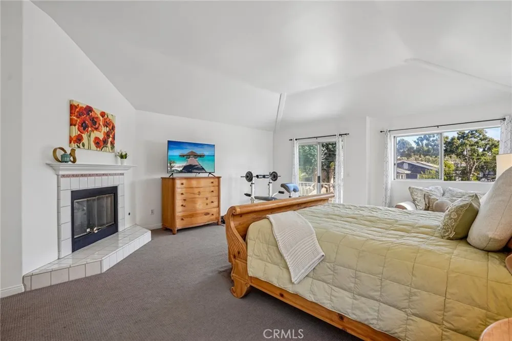 638 Rosecrans Avenue Manhattan Beach, CA 90266