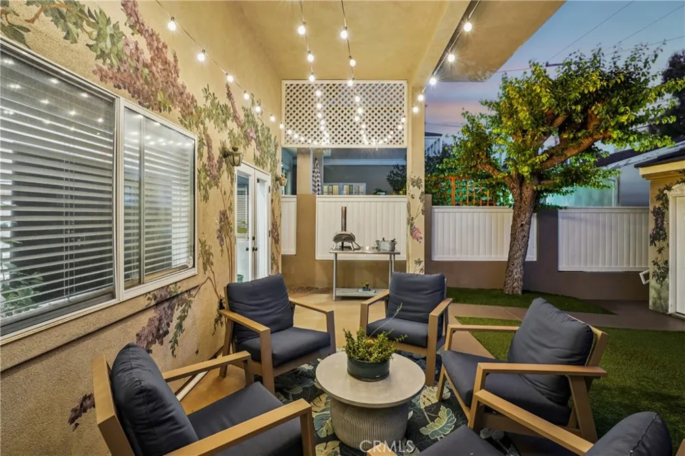 638 Rosecrans Avenue Manhattan Beach, CA 90266