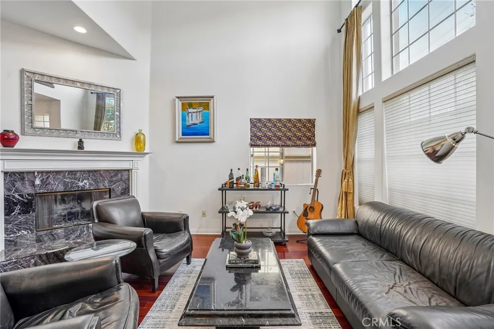 638 Rosecrans Avenue Manhattan Beach, CA 90266