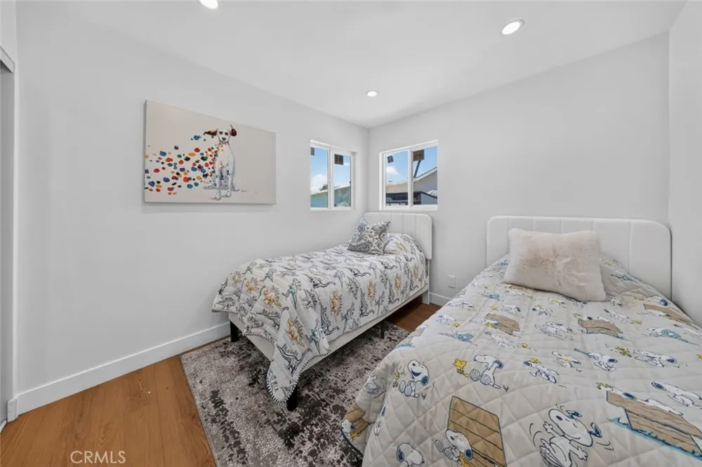 10335 Scoville Avenue Sunland, CA 91040
