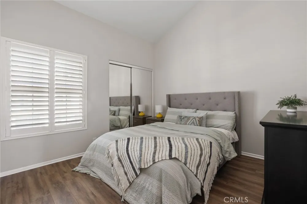12721 Trent Jones Tustin, CA 92782