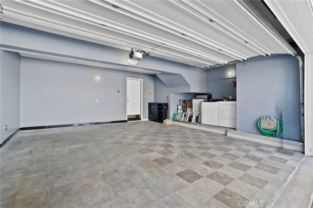 12721 Trent Jones Tustin, CA 92782