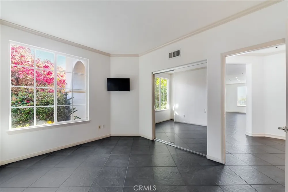 2 Avenida Cristal San Clemente, CA 92673