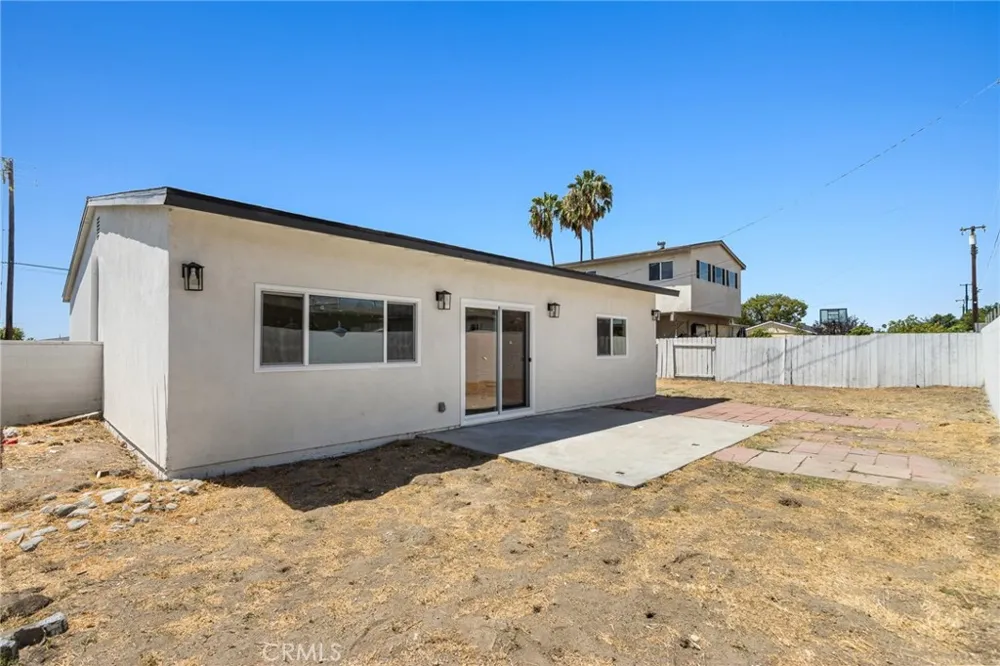 1219 E 7th Ontario, CA 91764