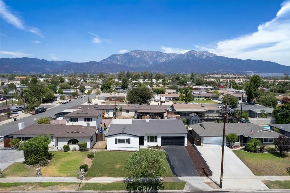 1219 E 7th Ontario, CA 91764