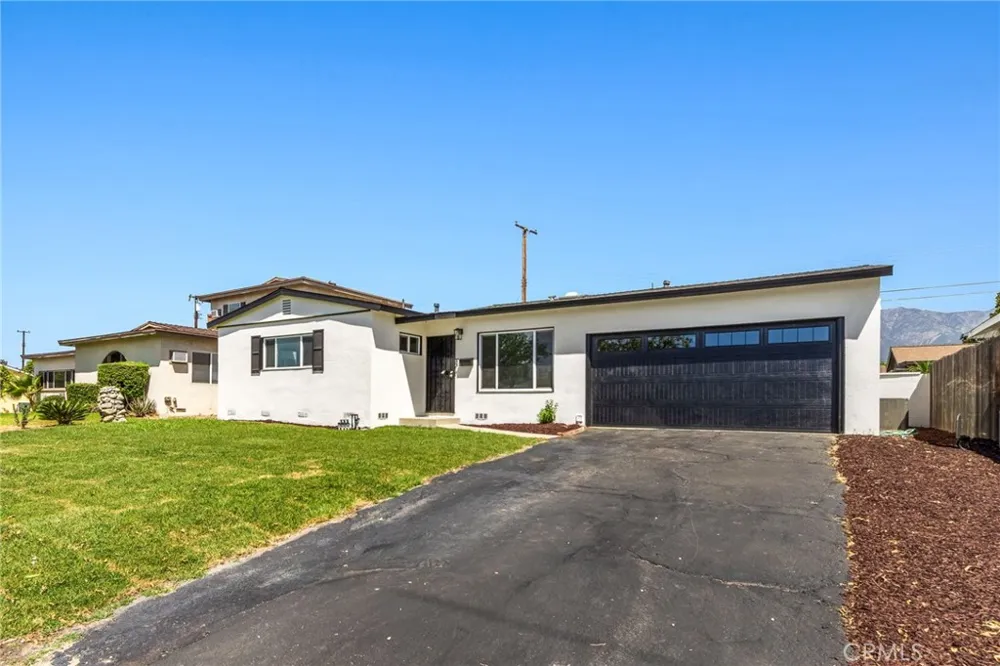 1219 E 7th Ontario, CA 91764