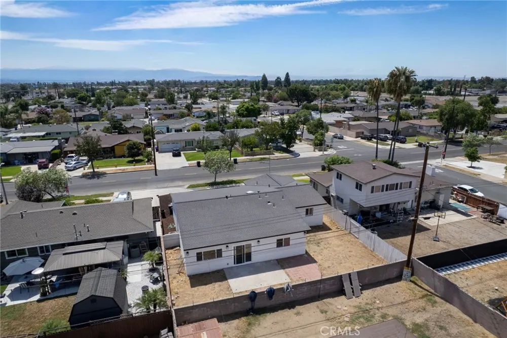 1219 E 7th Ontario, CA 91764