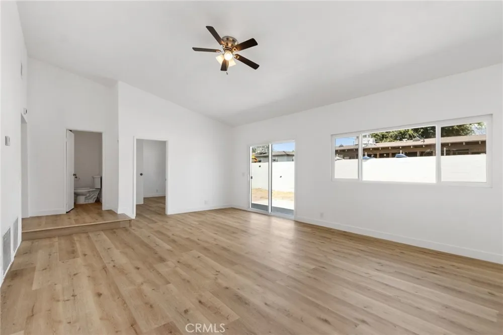 1219 E 7th Ontario, CA 91764