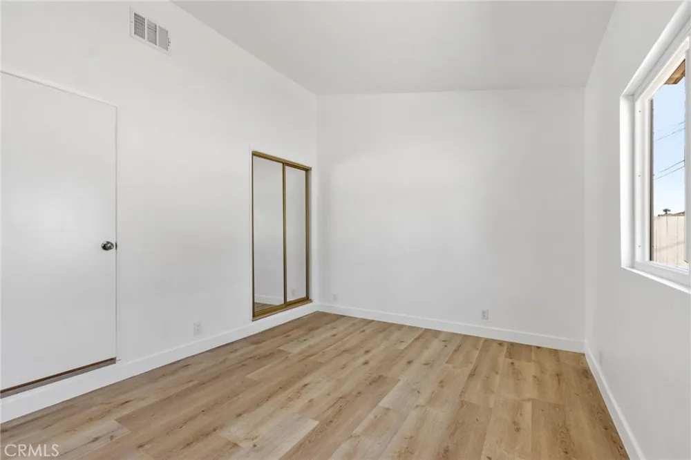 1219 E 7th Ontario, CA 91764