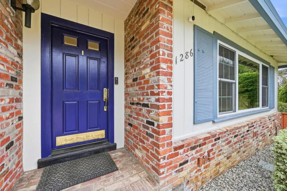 1286 Parrott Drive San Mateo, CA 94402