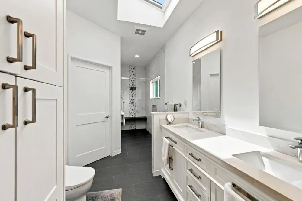 1286 Parrott Drive San Mateo, CA 94402