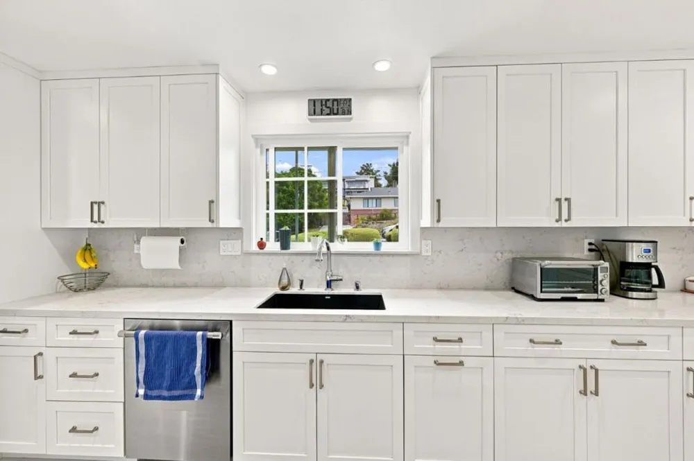 1286 Parrott Drive San Mateo, CA 94402