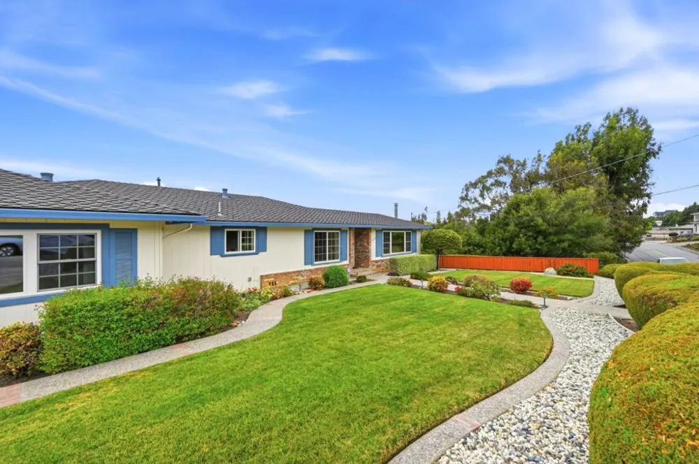 1286 Parrott Drive San Mateo, CA 94402