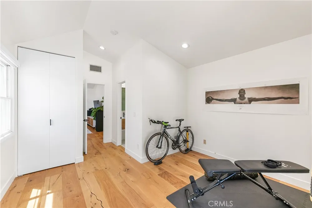 205 Laurel Arcadia, CA 91006