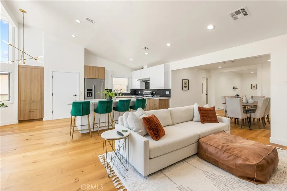205 Laurel Arcadia, CA 91006