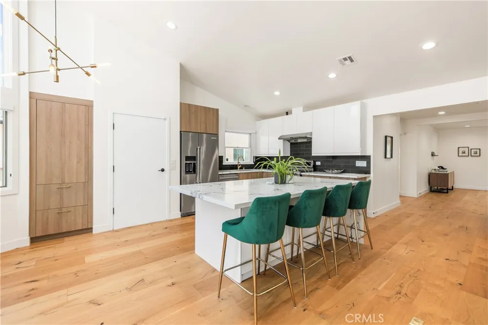 205 Laurel Arcadia, CA 91006
