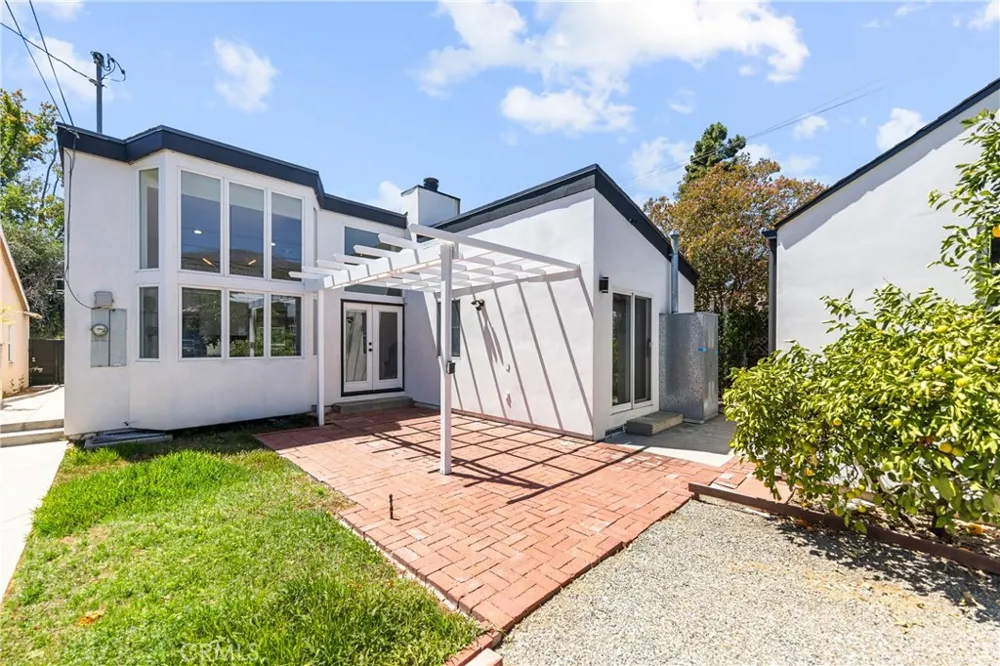 205 Laurel Arcadia, CA 91006