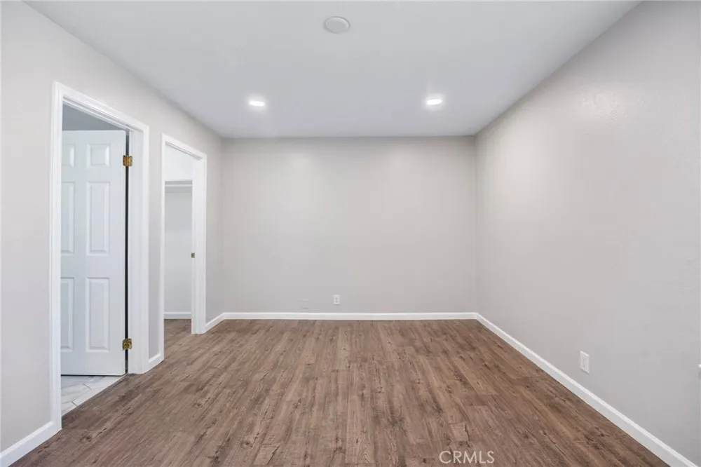 22932 Via Pimiento Mission Viejo, CA 92691