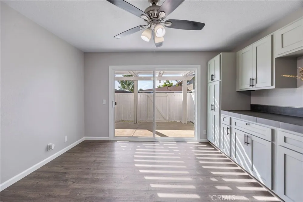 22932 Via Pimiento Mission Viejo, CA 92691