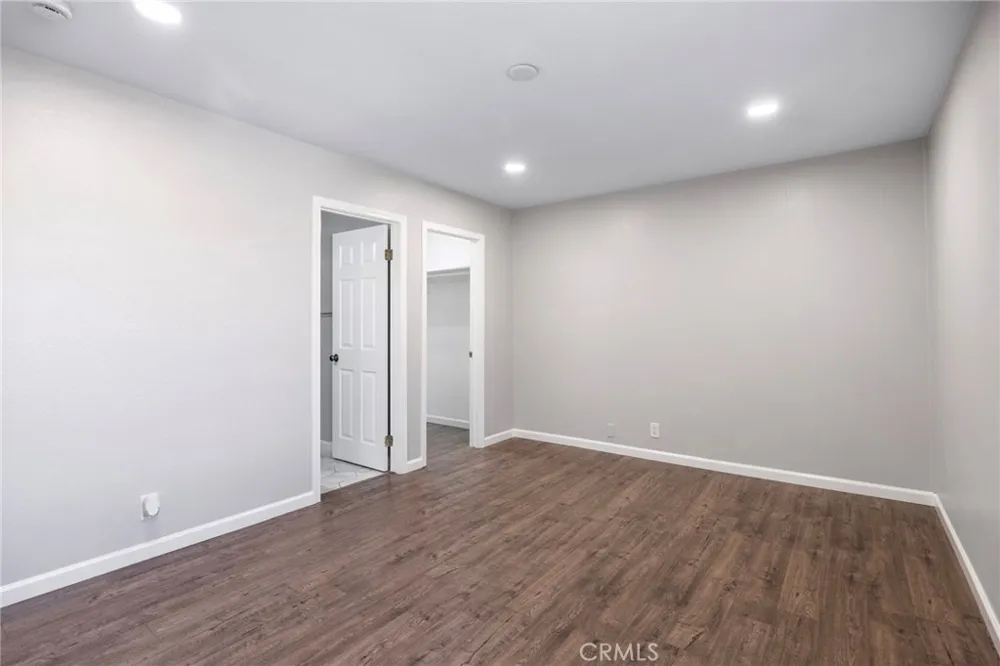 22932 Via Pimiento Mission Viejo, CA 92691