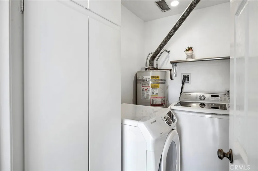 22932 Via Pimiento Mission Viejo, CA 92691