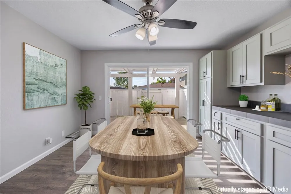 22932 Via Pimiento Mission Viejo, CA 92691