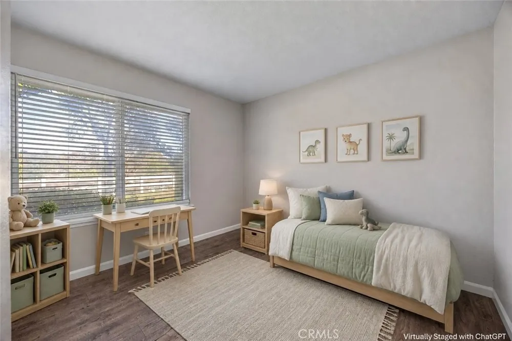 22932 Via Pimiento Mission Viejo, CA 92691