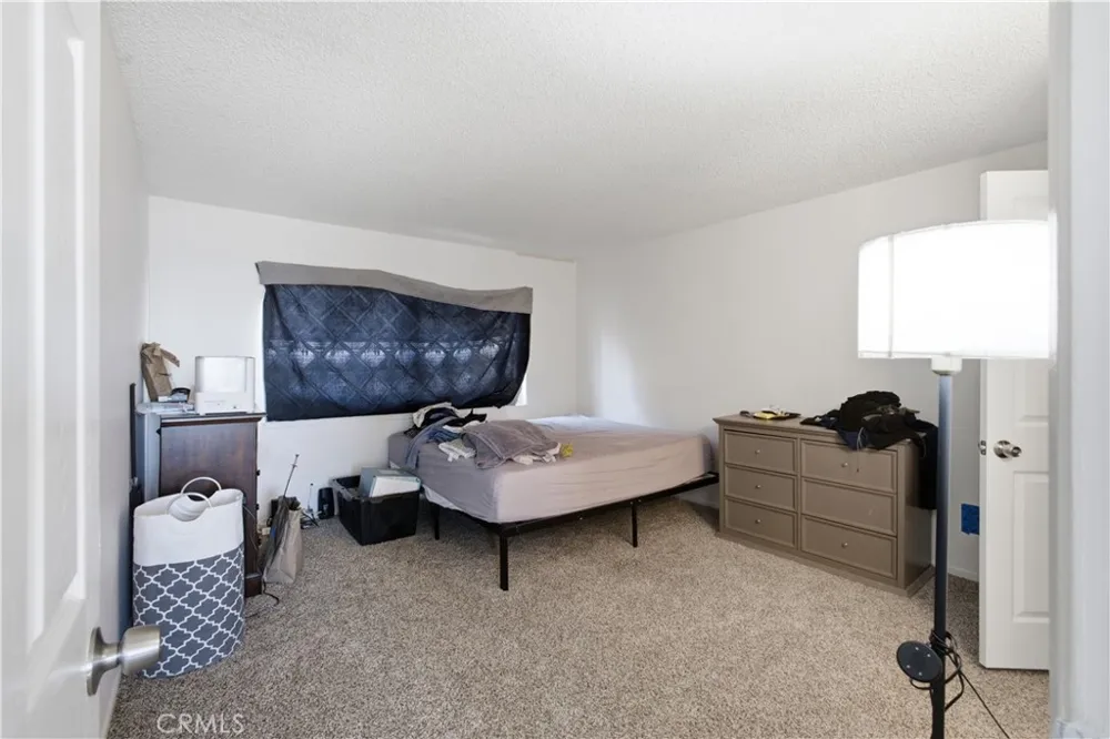 1434 Via Del Rio Corona, CA 92882