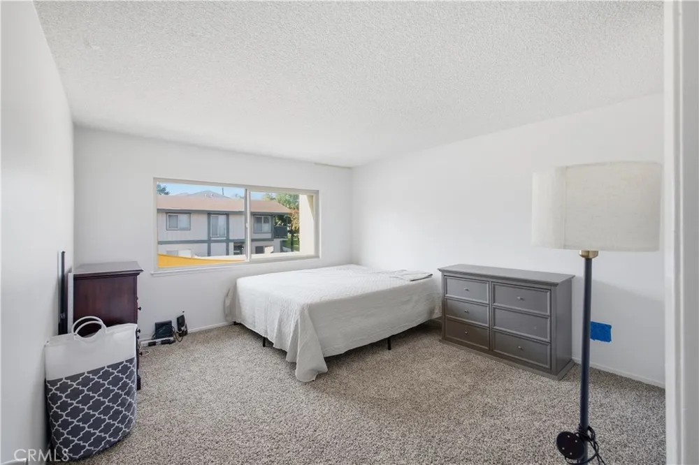 1434 Via Del Rio Corona, CA 92882