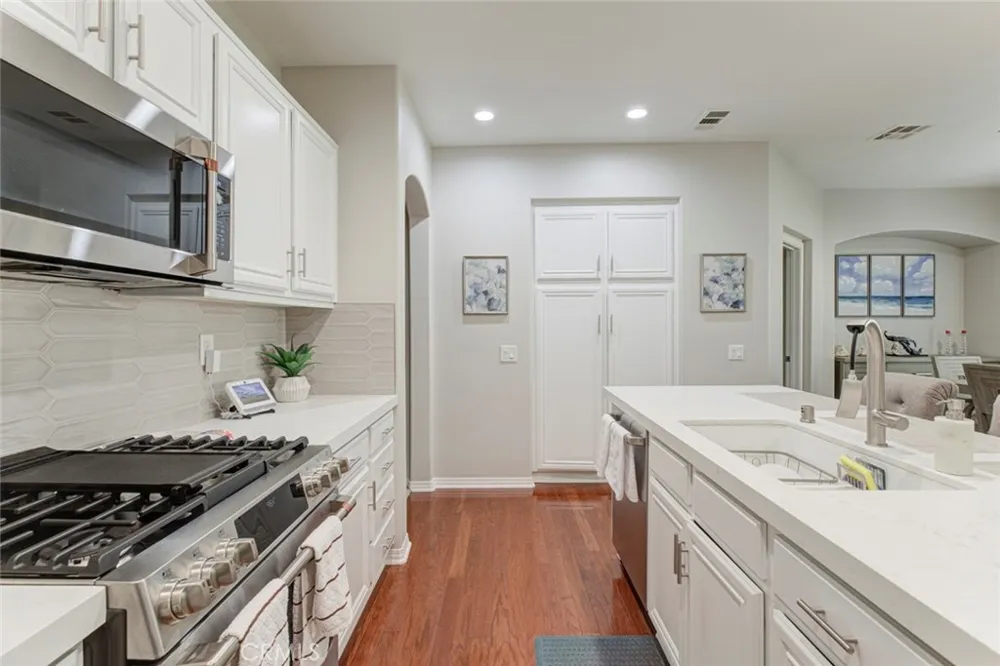 2739 Night Jasmine Simi Valley, CA 93065