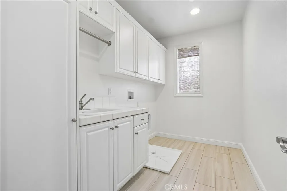 11978 Ricasoli Way Porter Ranch, CA 91326