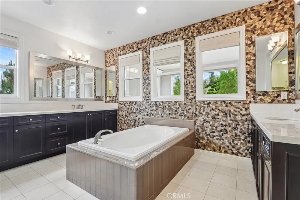 11978 Ricasoli Way Porter Ranch, CA 91326