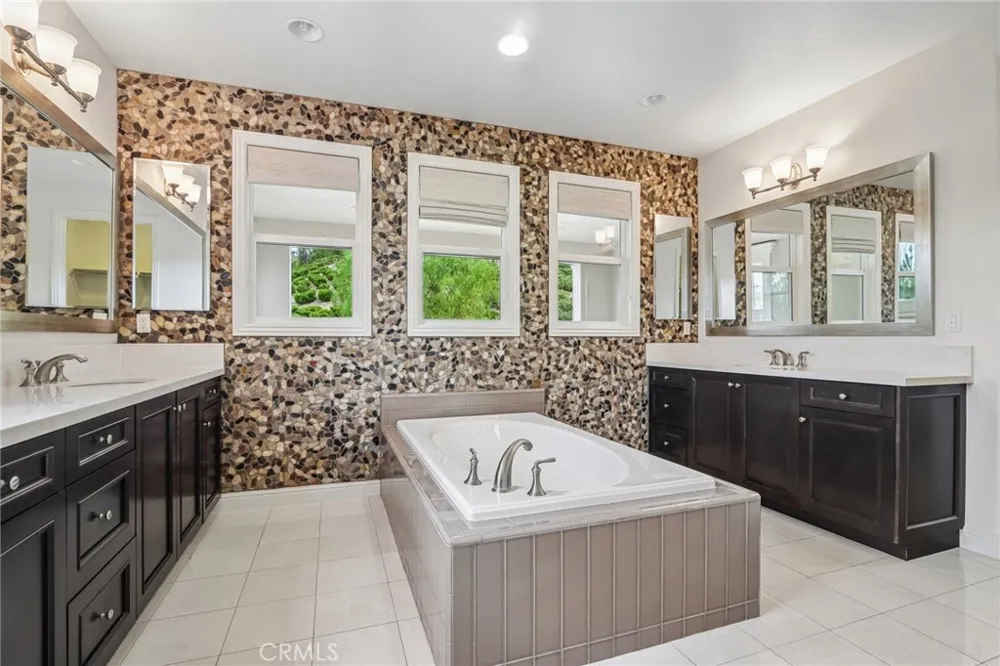 11978 Ricasoli Way Porter Ranch, CA 91326