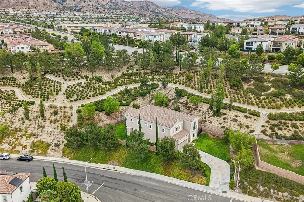 11978 Ricasoli Way Porter Ranch, CA 91326