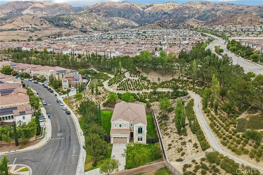 11978 Ricasoli Way Porter Ranch, CA 91326