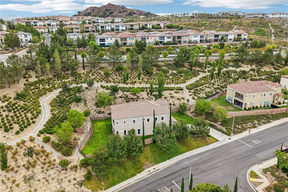 11978 Ricasoli Way Porter Ranch, CA 91326