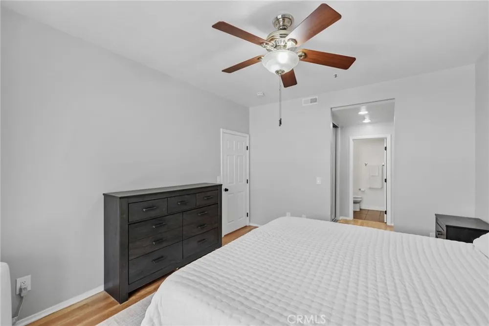 17702 Sergio Circle #102 Huntington Beach, CA 92647