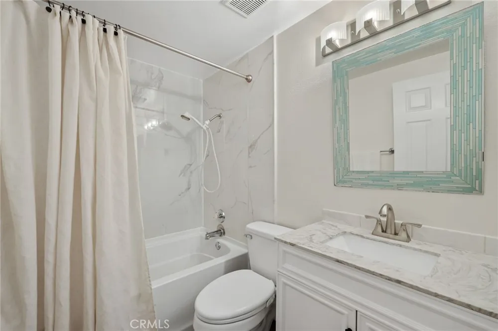 17702 Sergio Circle #102 Huntington Beach, CA 92647