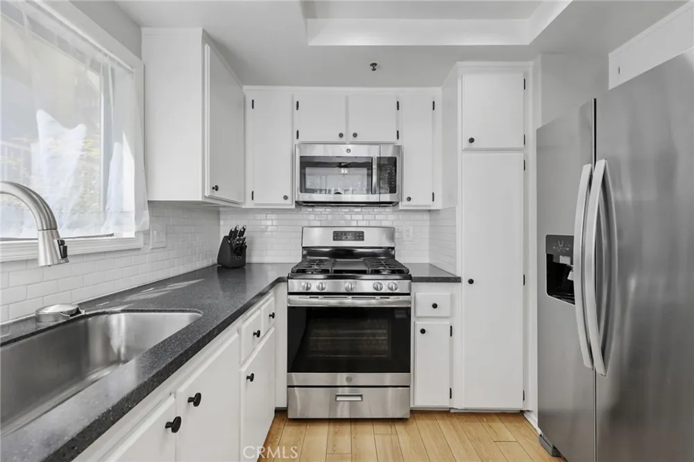 17702 Sergio Circle #102 Huntington Beach, CA 92647