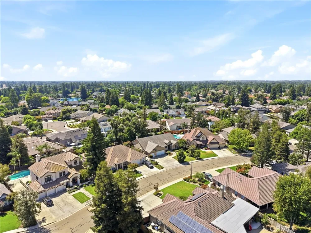 5535 W Vine Court Visalia, CA 93291