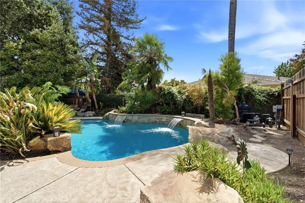 5535 W Vine Court Visalia, CA 93291