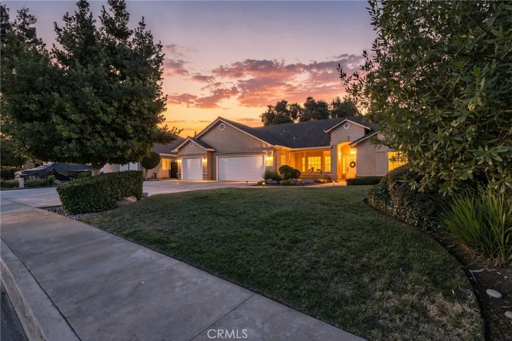 5535 W Vine Court Visalia, CA 93291