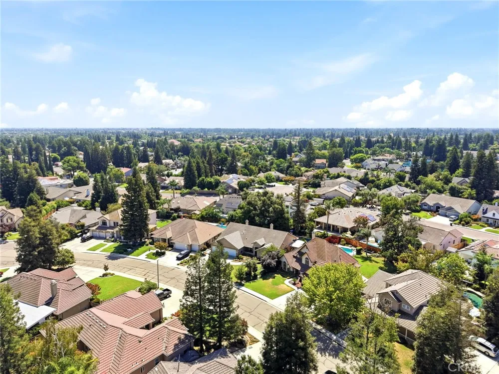 5535 W Vine Court Visalia, CA 93291