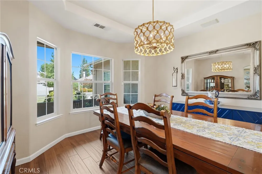 5535 W Vine Court Visalia, CA 93291