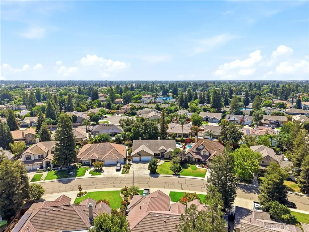 5535 W Vine Court Visalia, CA 93291