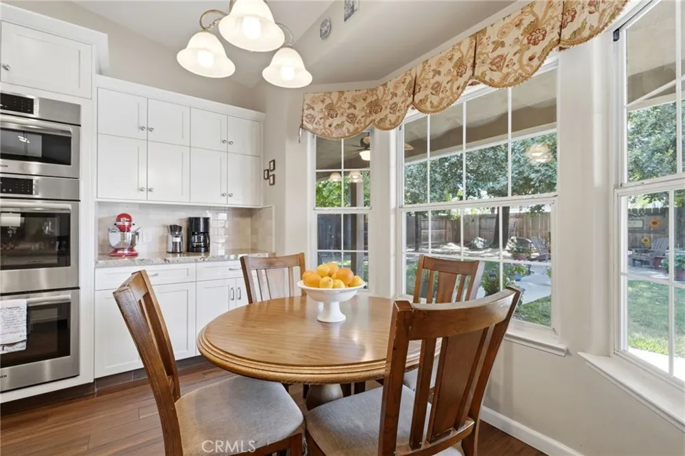 5535 W Vine Court Visalia, CA 93291