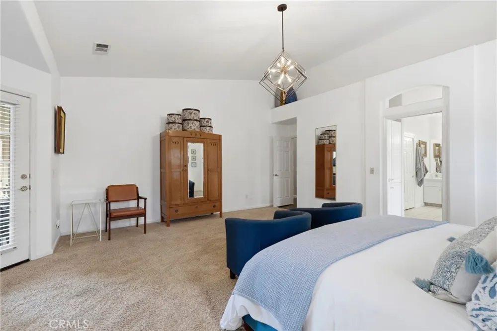 5535 W Vine Court Visalia, CA 93291