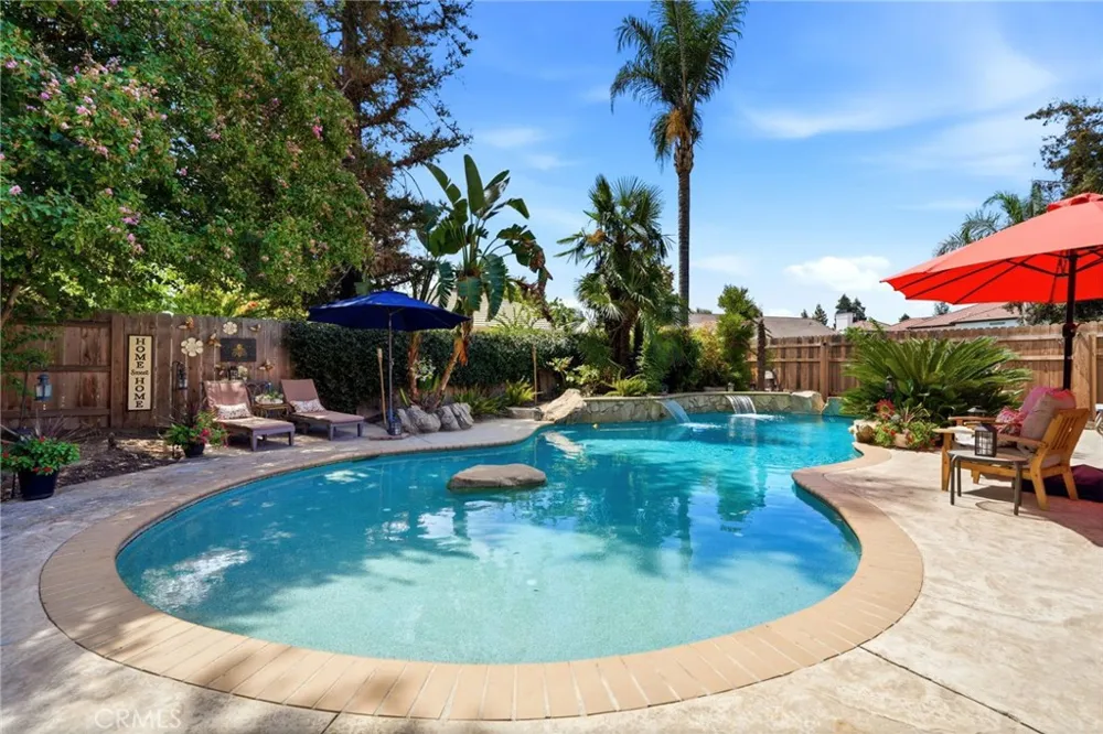 5535 W Vine Court Visalia, CA 93291