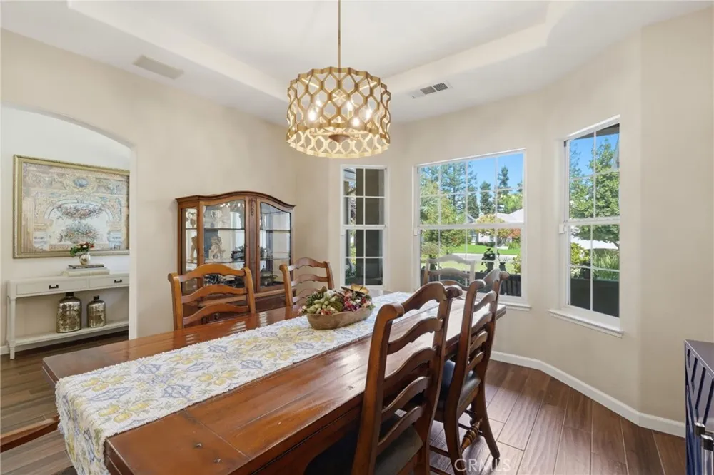 5535 W Vine Court Visalia, CA 93291