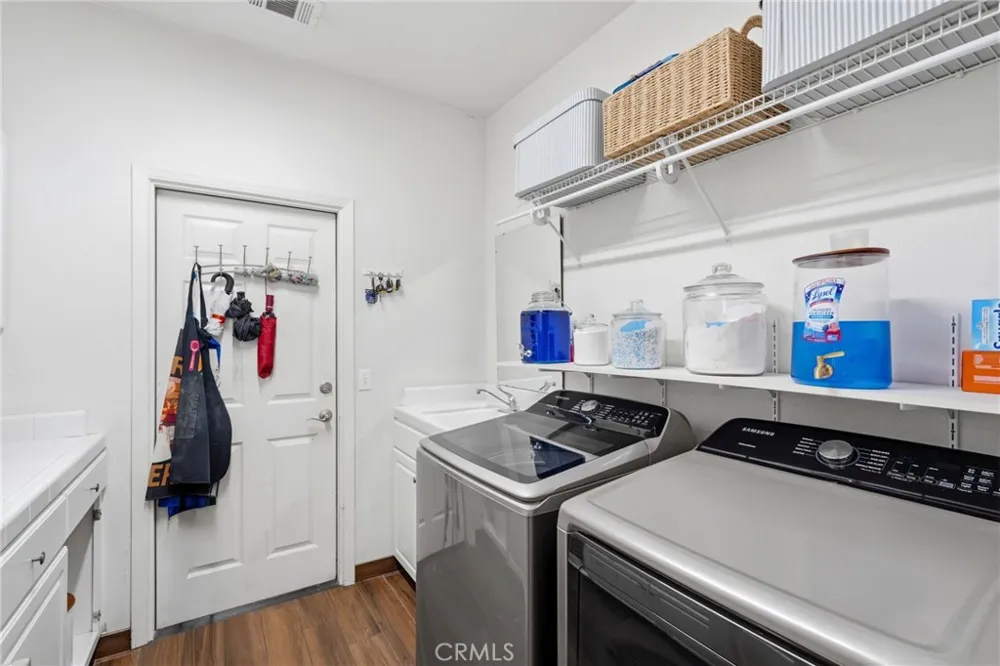 5535 W Vine Court Visalia, CA 93291